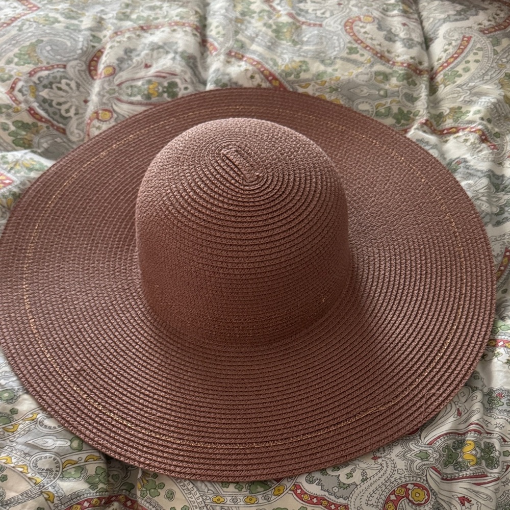Chic Tan Wide-Brim Hat